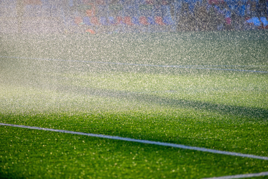 Quick Fact Does Artificial Turf Collect Standing Water? ReTurf
