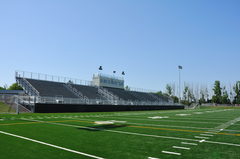 7 Key Advantages Of Artificial Turf in Sports Fields ReTurf