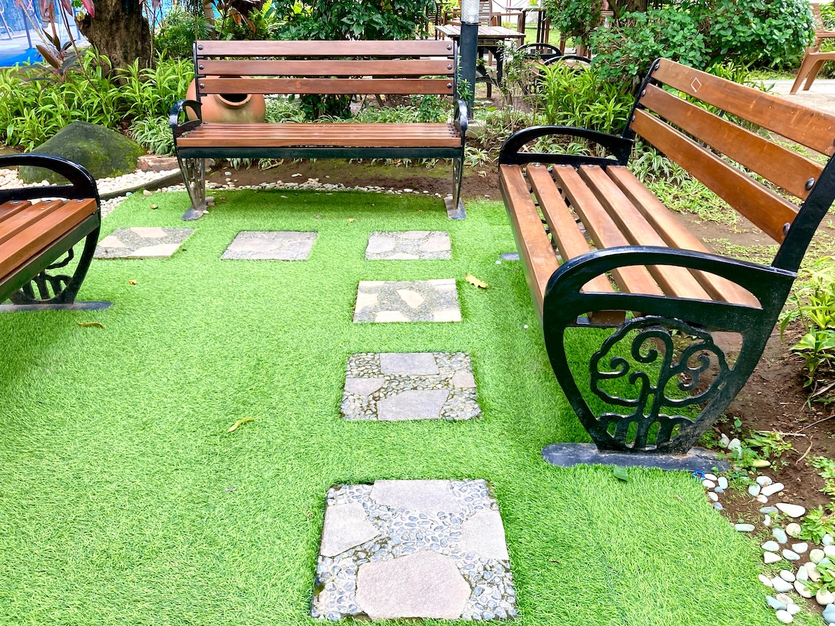 A picture of 15 Creative Ways to Use Turf Remnants In Your Backyard (And Beyond)